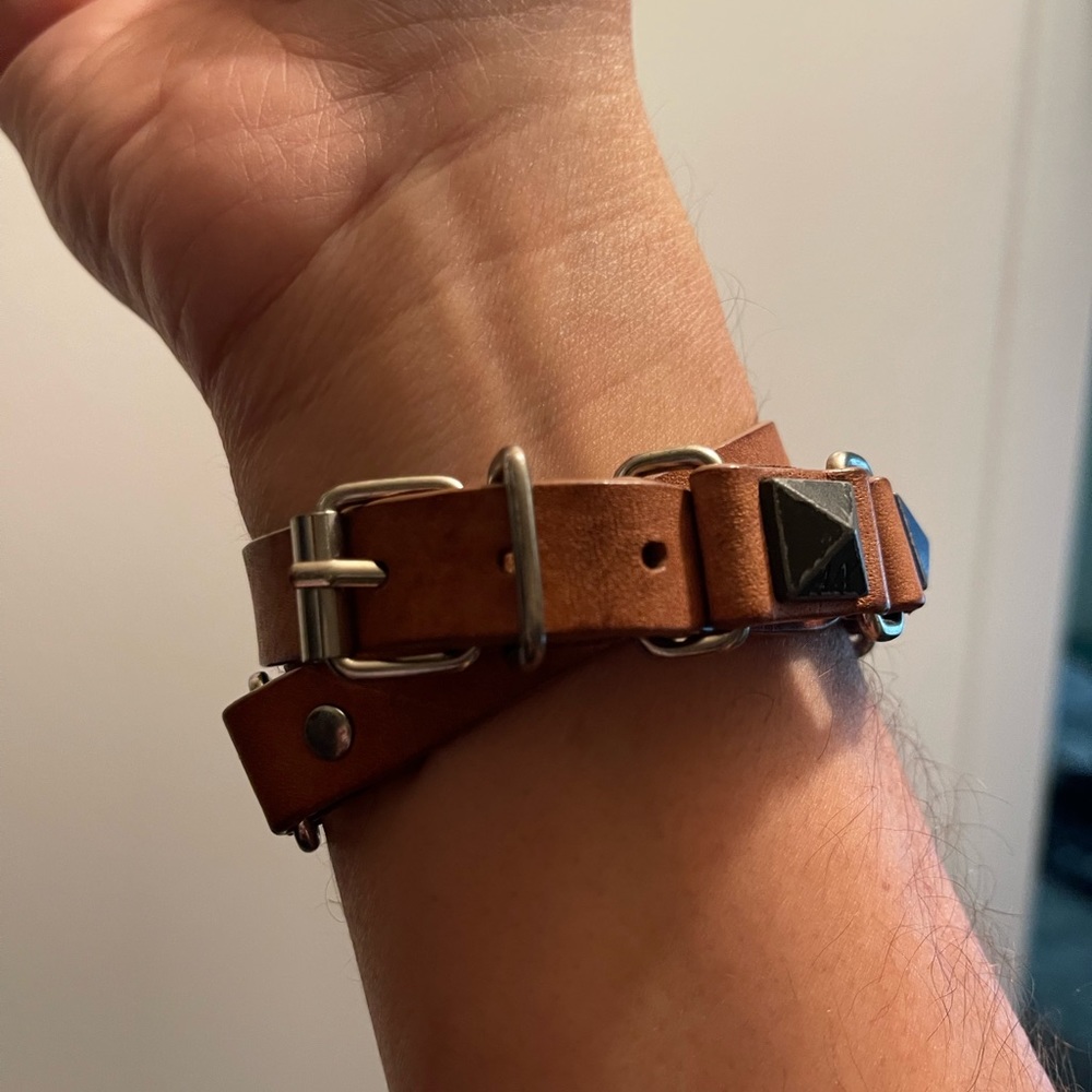 A|X leather bracelet (Unisex) - Picture 2 of 6